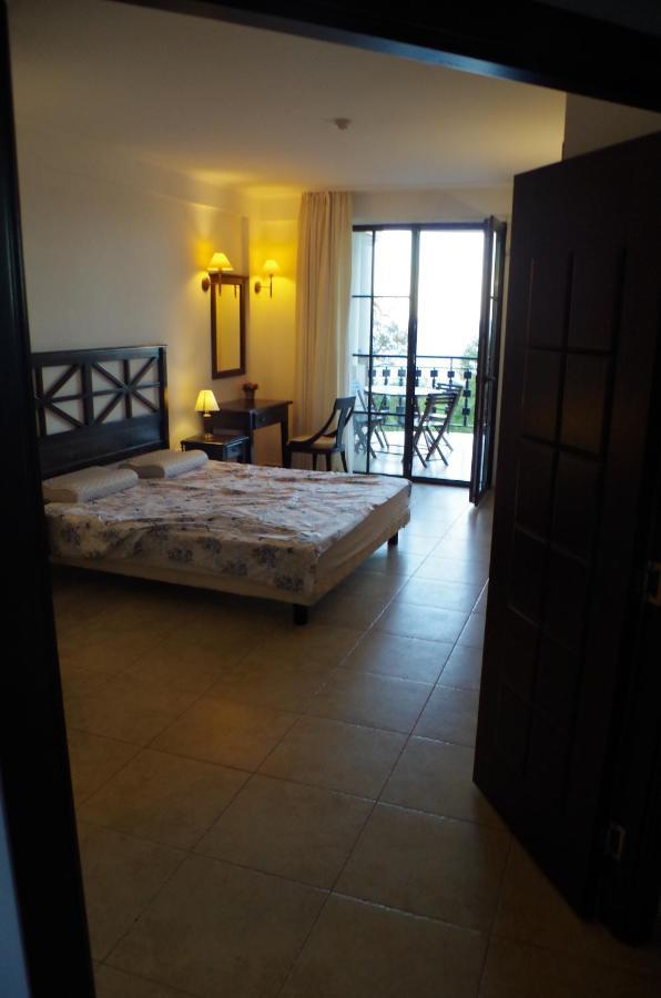 Beautiful 1St-Line Seaview Private Appartement In The Cliff Resort Obzor Exterior photo