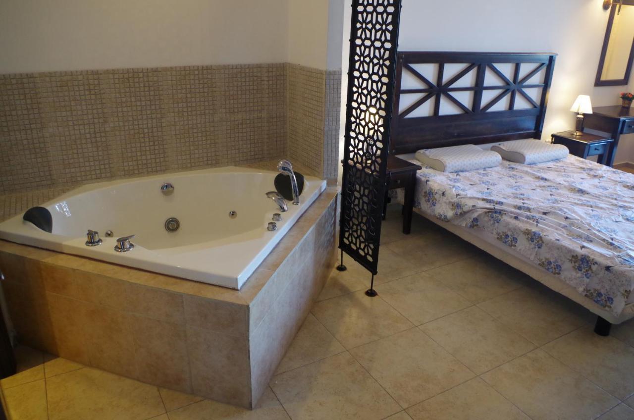 Beautiful 1St-Line Seaview Private Appartement In The Cliff Resort Obzor Exterior photo